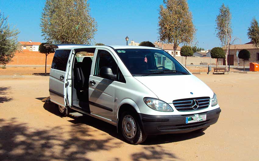 Taxis Mota del Cuervo. Vehículos Adaptados